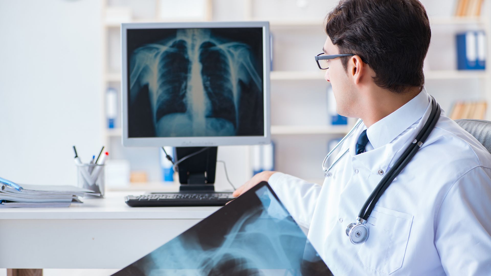 Jak nazywa się lekarz od płuc i co warto o nim wiedzieć?
